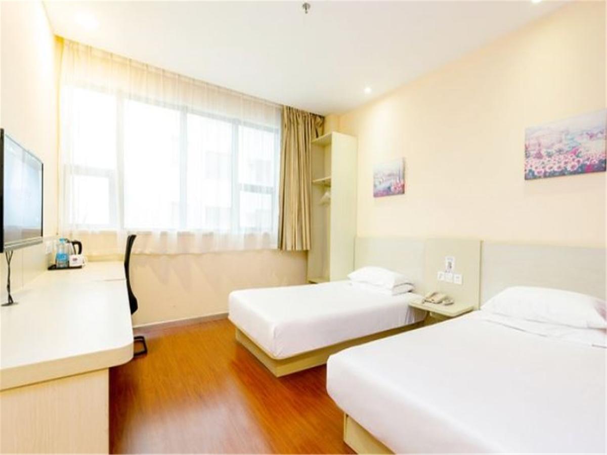 Hanting Hotel Shenyang Sujiatun Railway Station Экстерьер фото